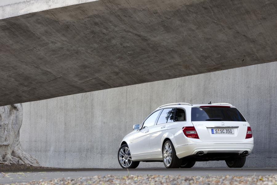  Mercedes-Benz C350 CDI Station Wagon 2011 года  (фото 17 из 21)